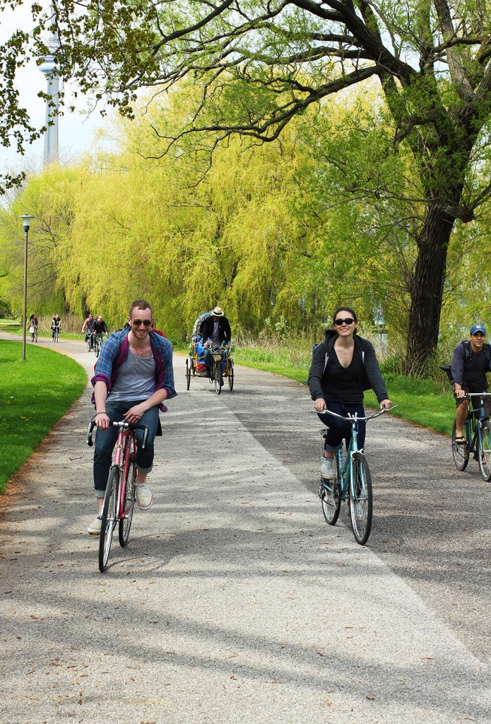 A Guide to Biking in Toronto, ON | Momentum Mag