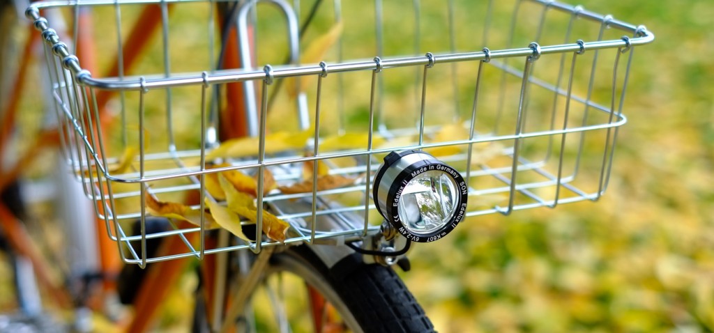 cycle wheel light price