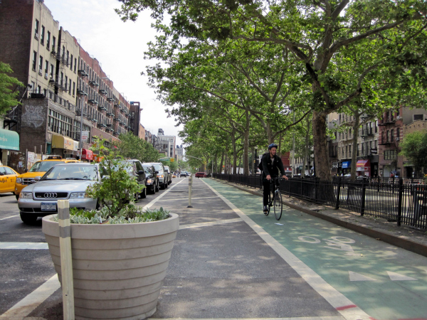 cities with bike lanes