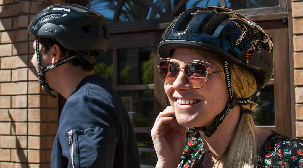 We Reviewed the Sena X1 Smart Cycling Helmet