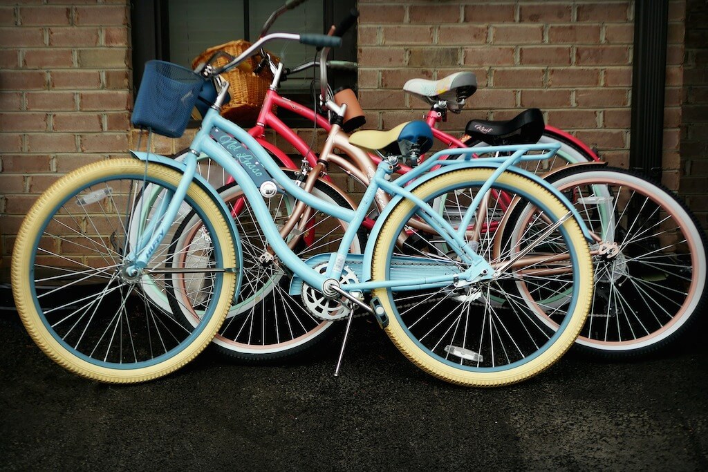 A guide to beach cruiser bikes and why we love them
