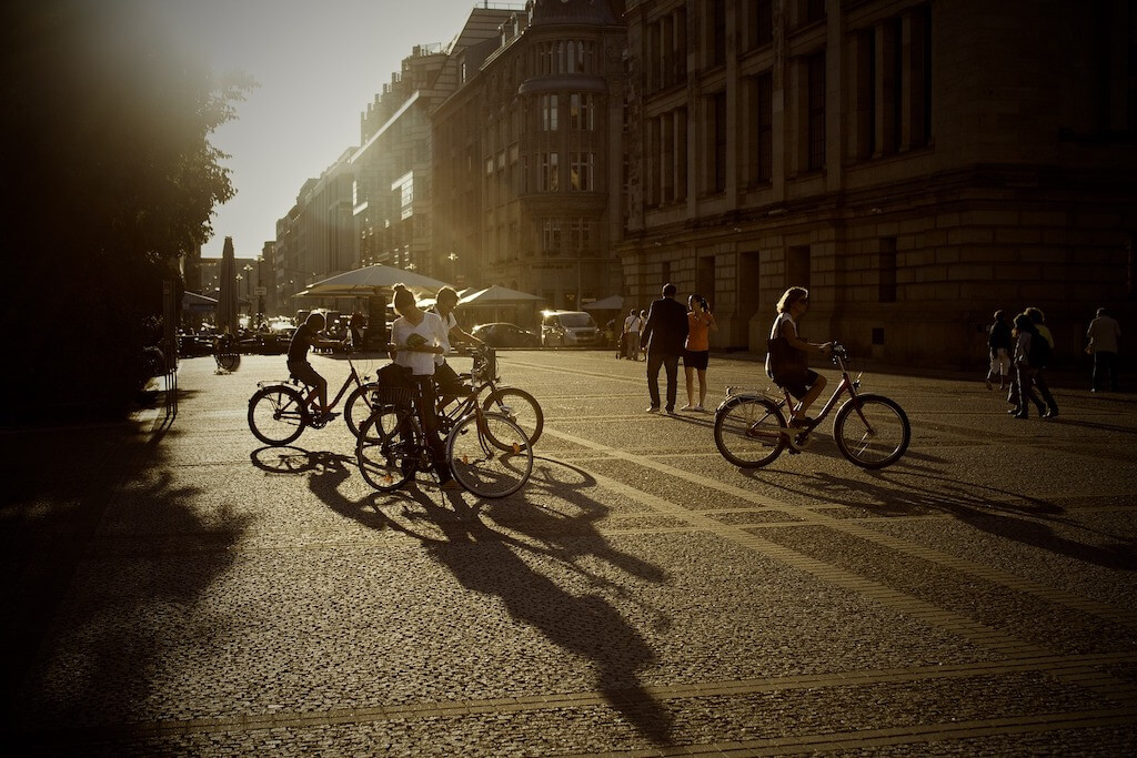 Easy Ways to Begin Incorporating Cycling into Your Urban Lifestyle this Fall