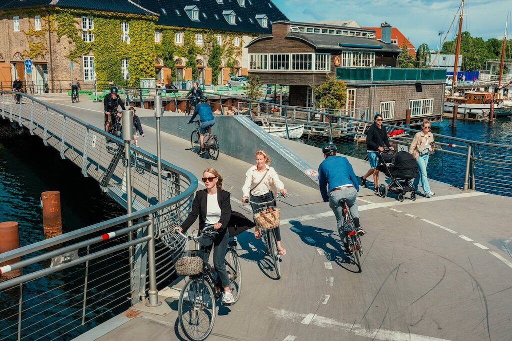 Why Car-Free Cities are the Next Big Thing in Urban Planning