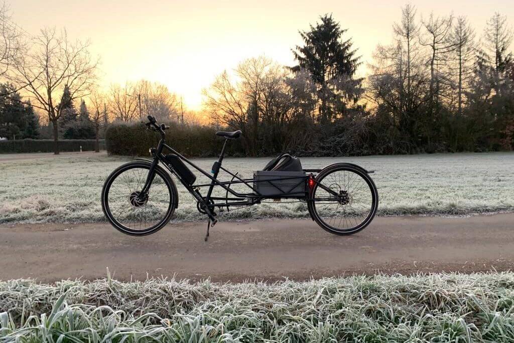 Have a look at the Convercycle — a bicycle and a cargo bike in one