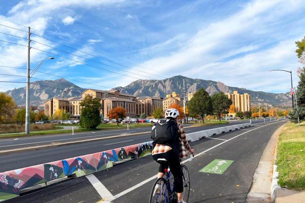 Boulder installing what it calls America’s first tall curb protected bike lanes