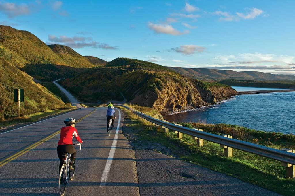 Road Trip! Here are 10 Must-Try Bicycle Touring Routes in North America