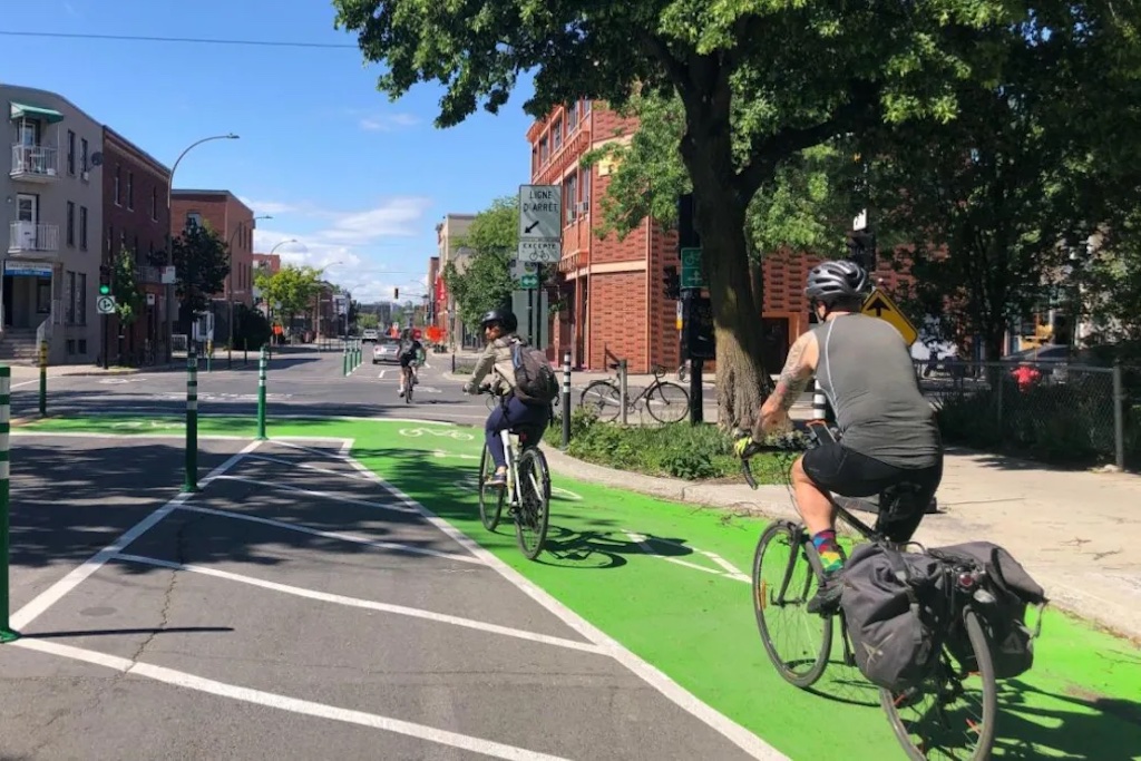 Montreal set to expand bike network again with $30 million in 2024