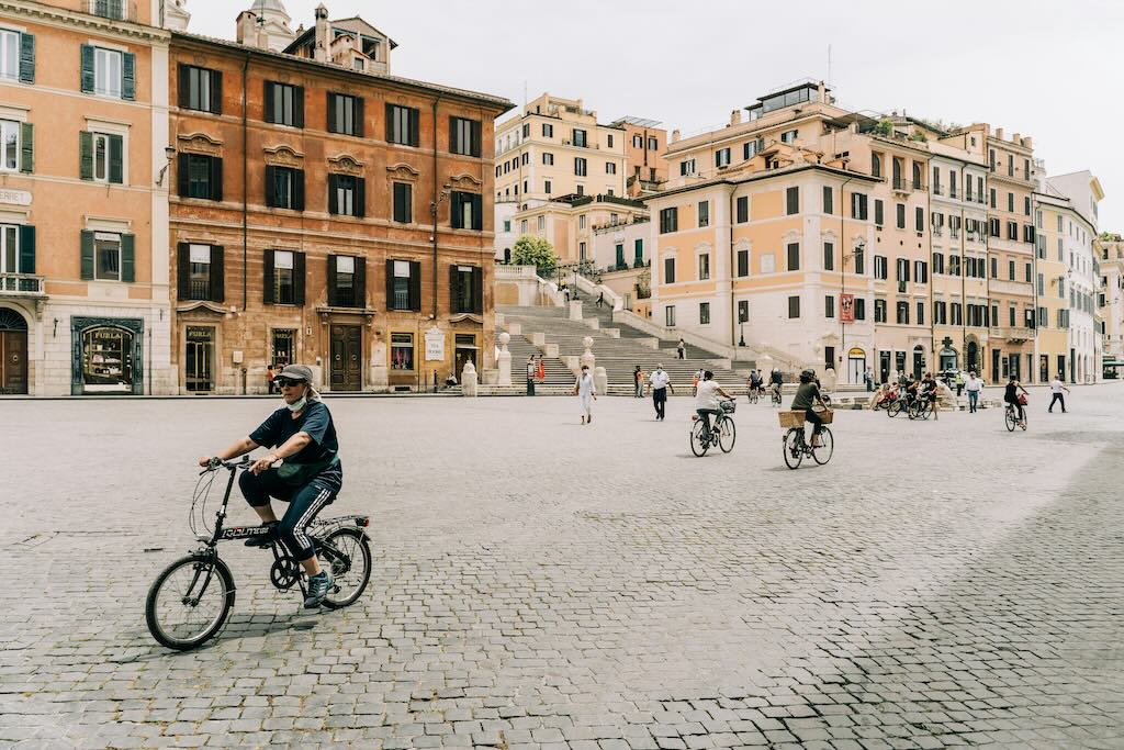 Cycling in Rome