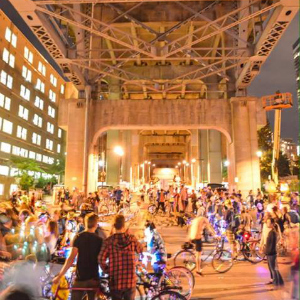 The Bike Rave – A Game Changer (With Glowsticks)